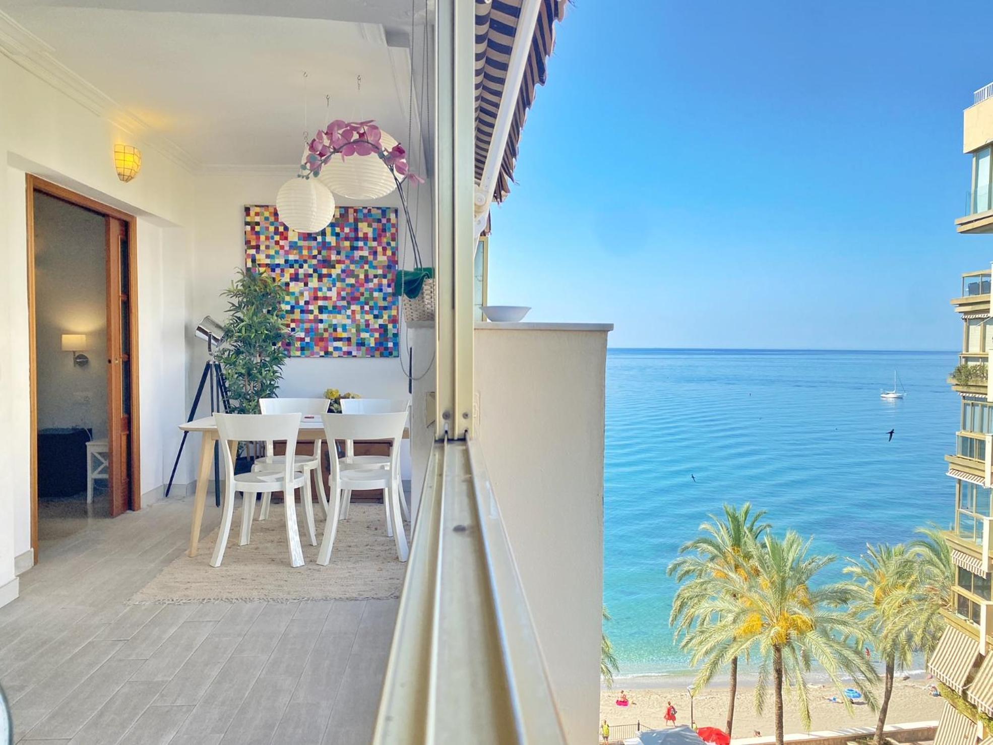 Apartamento Beachfront Bliss, On The Promenade - Eaw Homes Marbella