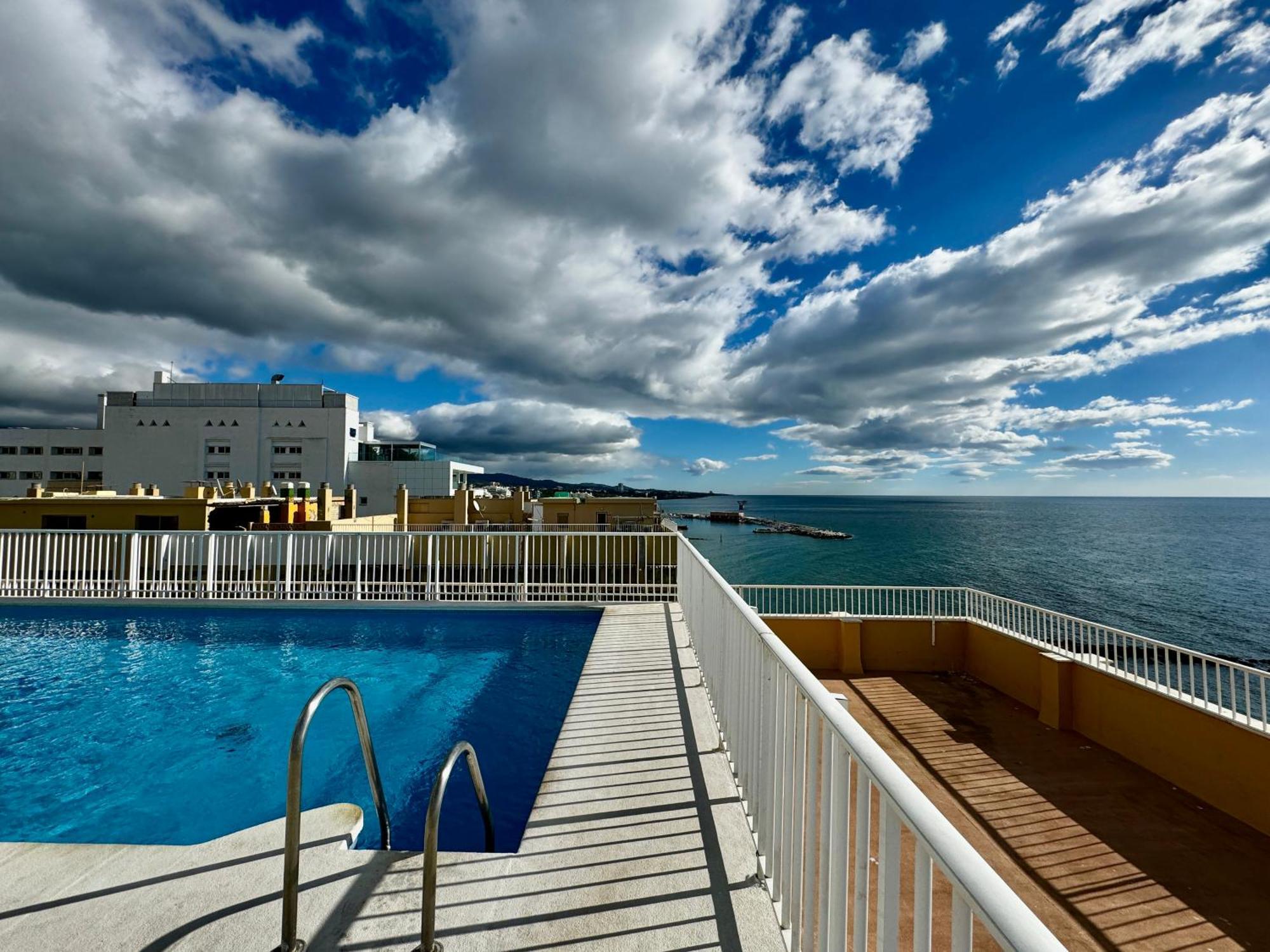 Apartamento Beachfront Bliss, On The Promenade - Eaw Homes Marbella